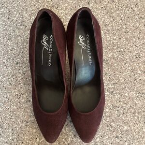 Donald J Pliner Women's Edrice Oxblood Burgundy Suede Pumps Heels Size 7 M
